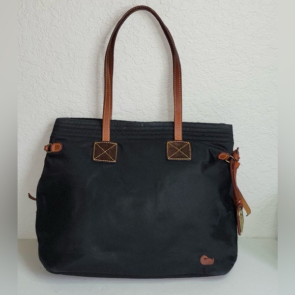 Dooney & Bourke Black Nylon Shopper Tote Shoulder Bag - Picture 1 of 12